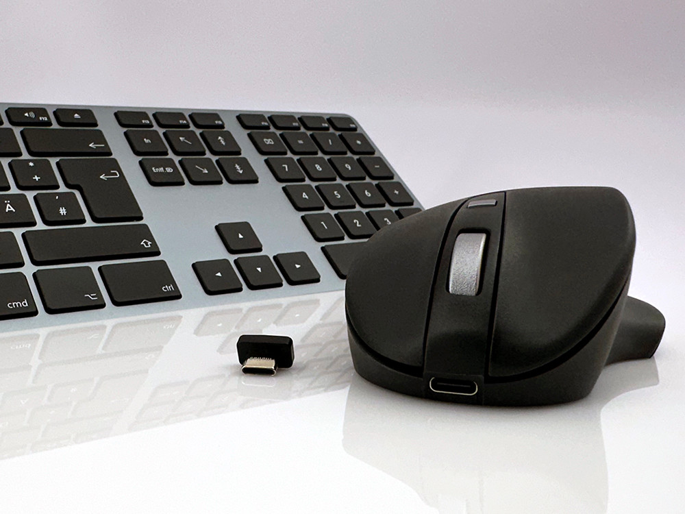 Matias 2.4g wireless usb-c pro PBT mouse black