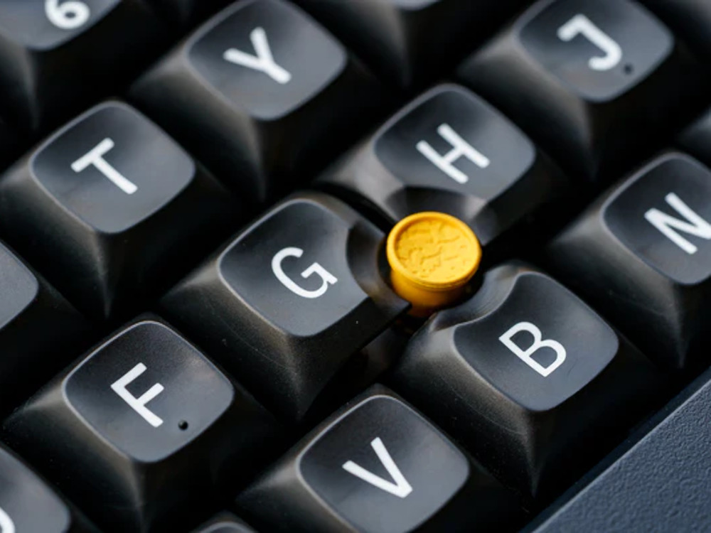 Shura 60 percent programmable trackpoint keyboard